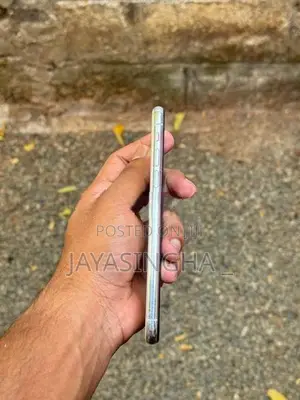 Apple iPhone XS 256GB (Used)