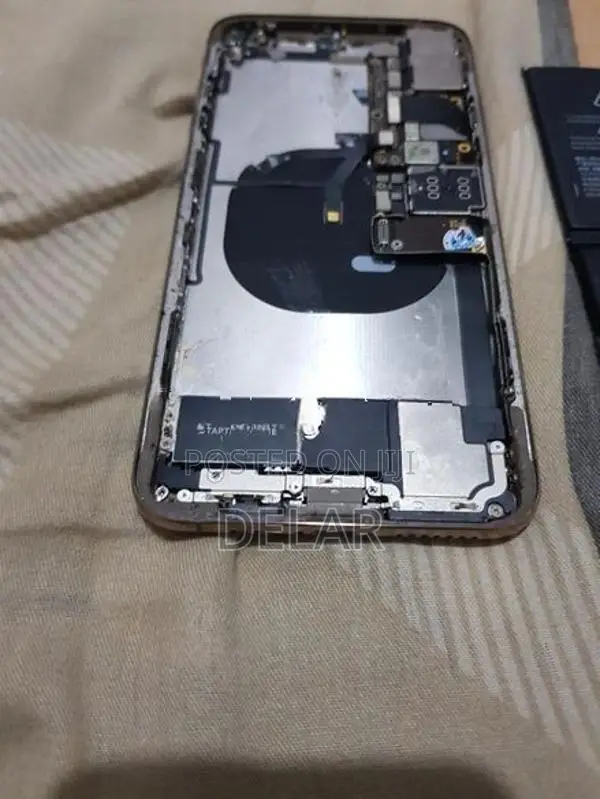 Apple IPhone Xs Max For Parts