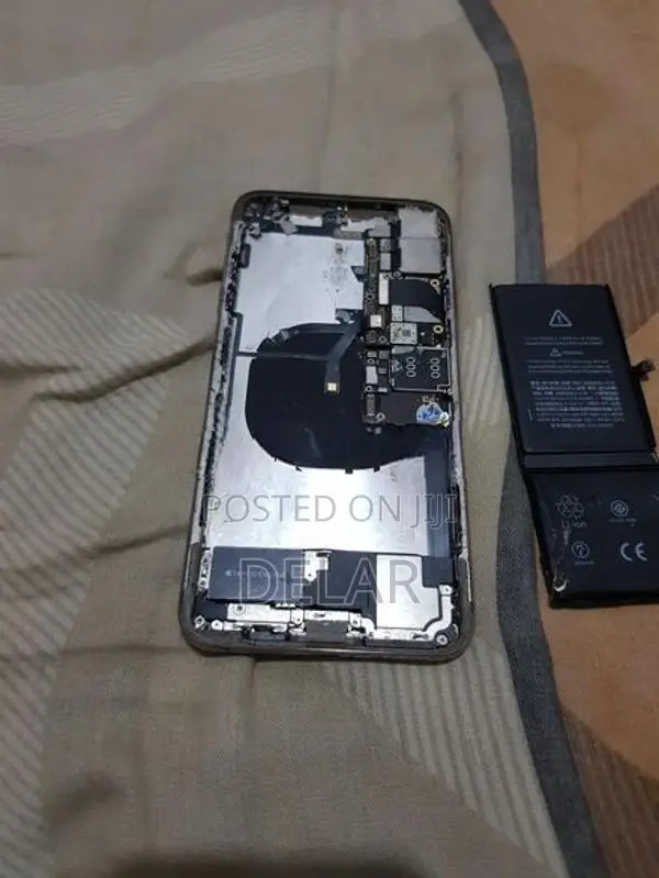 Apple IPhone Xs Max For Parts