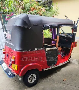 Bajaj RE 2014
