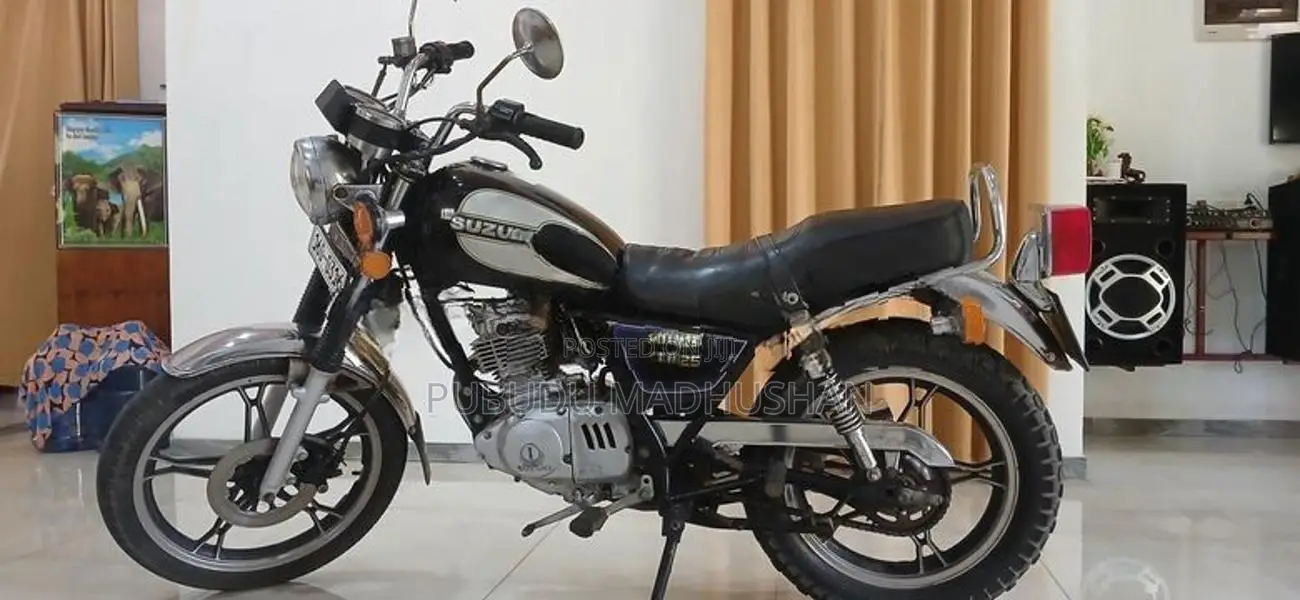 Suzuki GN 125 2000
