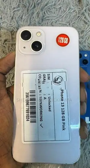 Apple iPhone 13 256GB (Used)