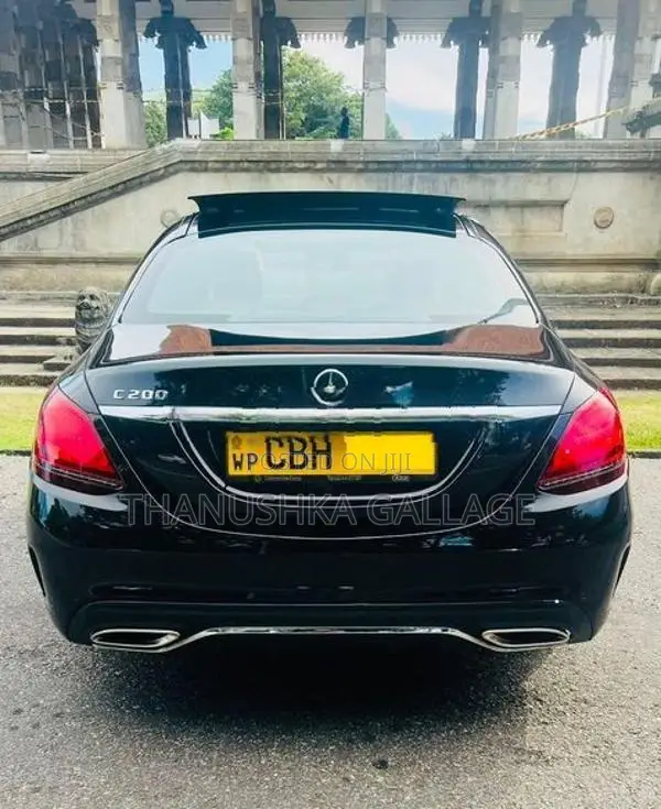 Mercedes Benz C200 AMG Premium Plus + 2019