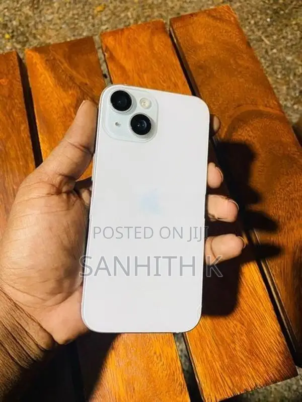 Apple iPhone 15 (Used)