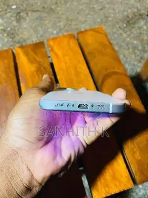 Apple iPhone 15 (Used)