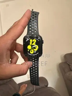 Apple iWatch Series 8