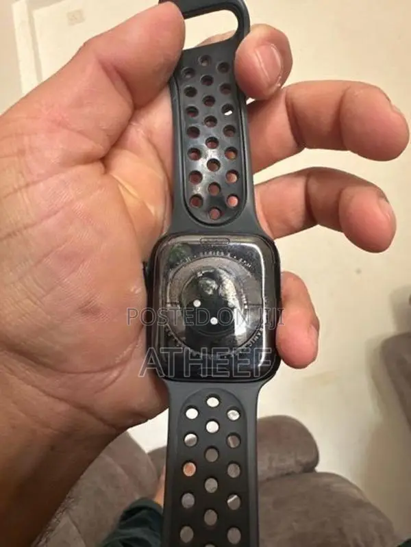 Apple iWatch Series 8