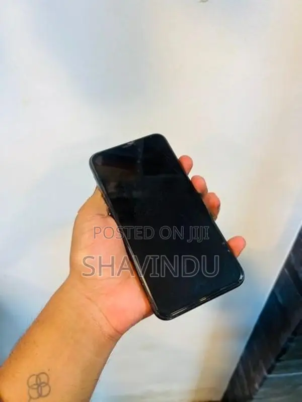 Apple iPhone 11 Pro Max (Used)