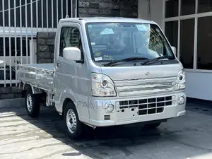 Suzuki Carry KX Custom 4WD 2024