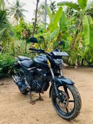 Yamaha FZs V2 2016