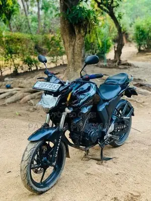 Yamaha FZs V2 2016