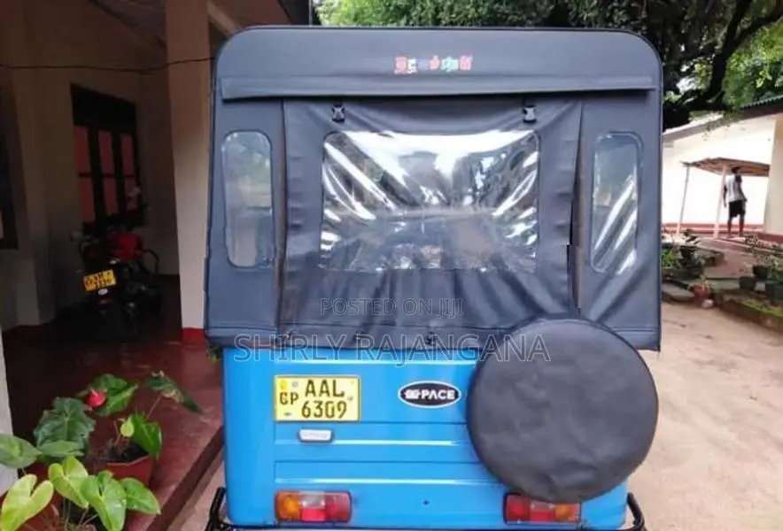 Piaggio 2013
