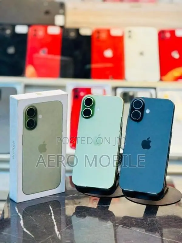 Apple iPhone 17 256GB (Used)