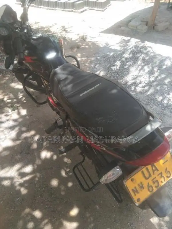 Bajaj Discover 2010