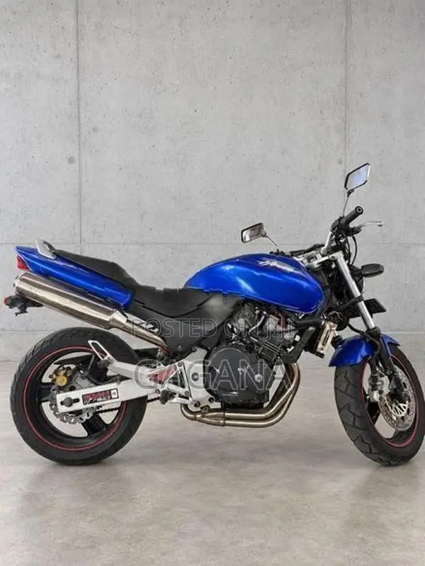 Honda Hornet 2014