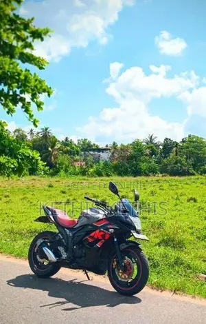 Suzuki Gixxer 2017