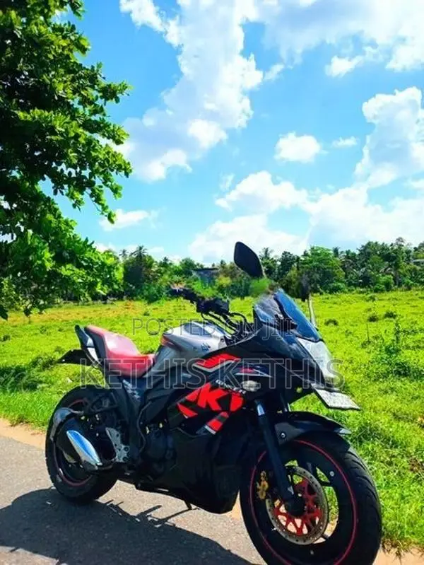 Suzuki Gixxer 2017