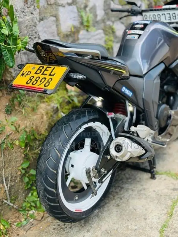 Yamaha FZ S 2016