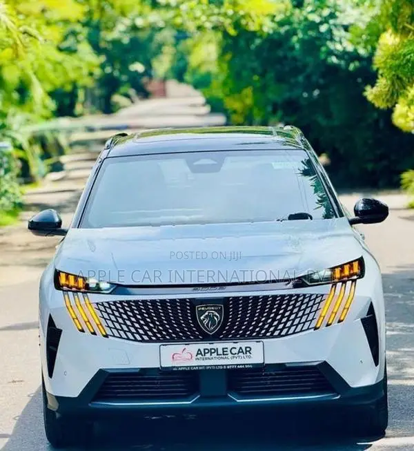 Peugeot 5008 Premium GTLine 2025