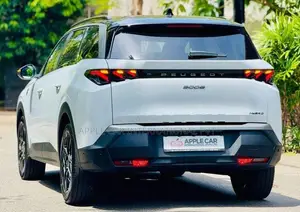 Peugeot 5008 Premium GTLine 2025