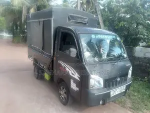 Mahindra Maxximo 2012