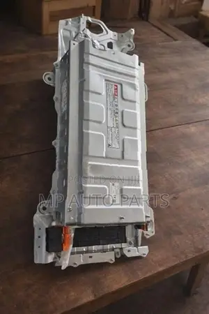 Toyota Esquire Brand New Hybrid Battery