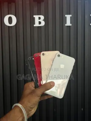 Apple iPhone 8 (Used)