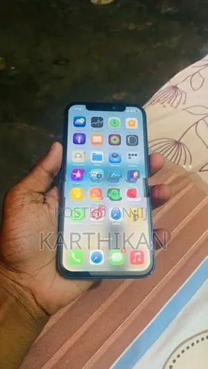 Apple iPhone 12 (Used)
