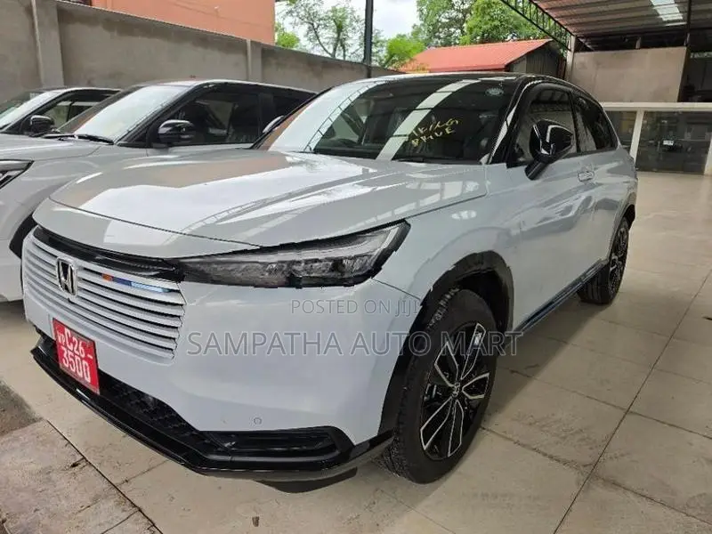 Honda Vezel Z PLAY MOON ROOF 2026