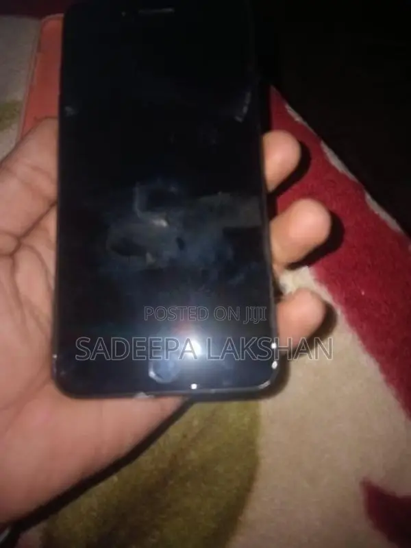 Apple iPhone 7 Plus (Used)