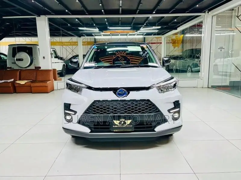 Toyota Raize Z Hybrid 4way 2026