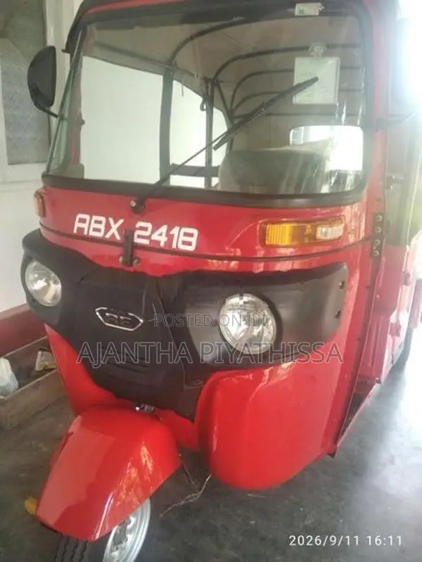 Bajaj RE 2026