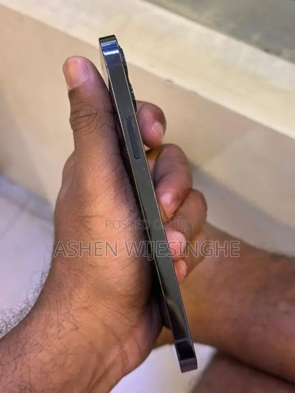 Apple iPhone 12 Pro (Used)