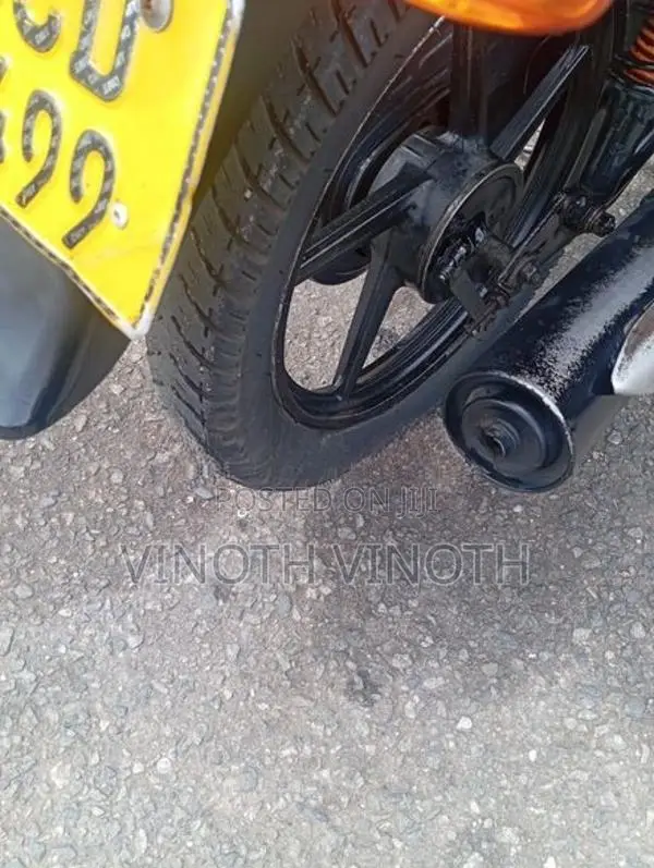 Bajaj Platina 100 2014