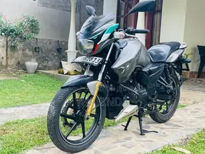 TVS Apache RTR 180 2015