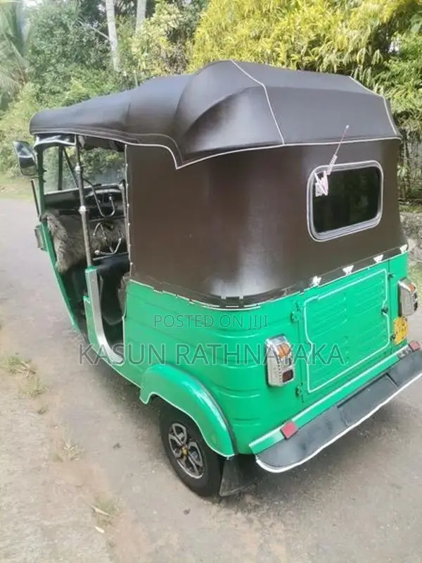 Bajaj RE 4stoke 2010