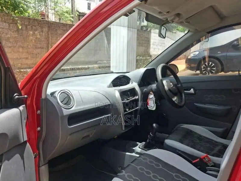 Suzuki Alto 2015