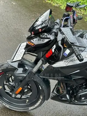 Bajaj Pulsar N160 2024
