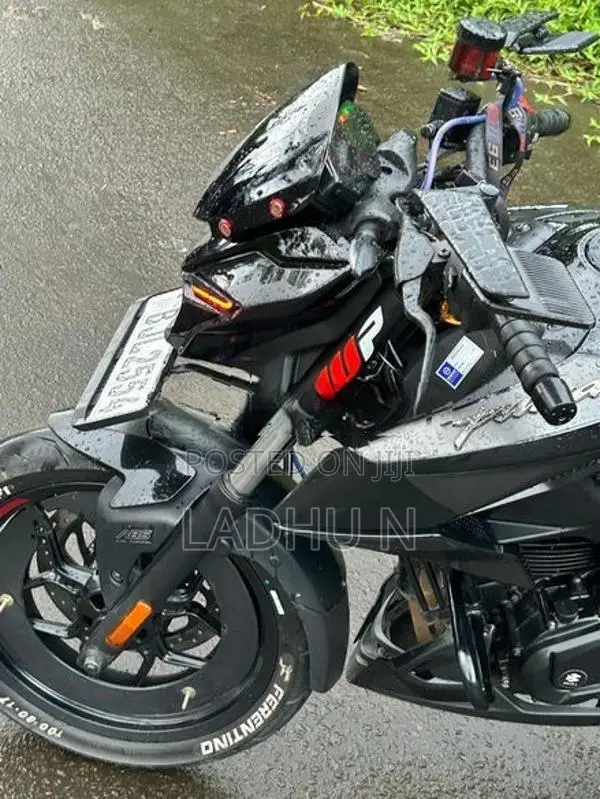 Bajaj Pulsar N160 2024