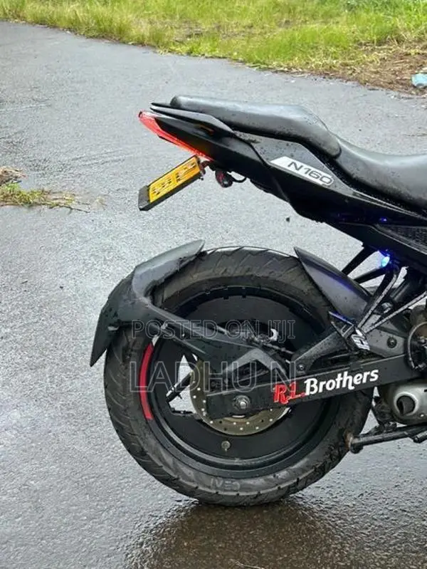 Bajaj Pulsar N160 2024