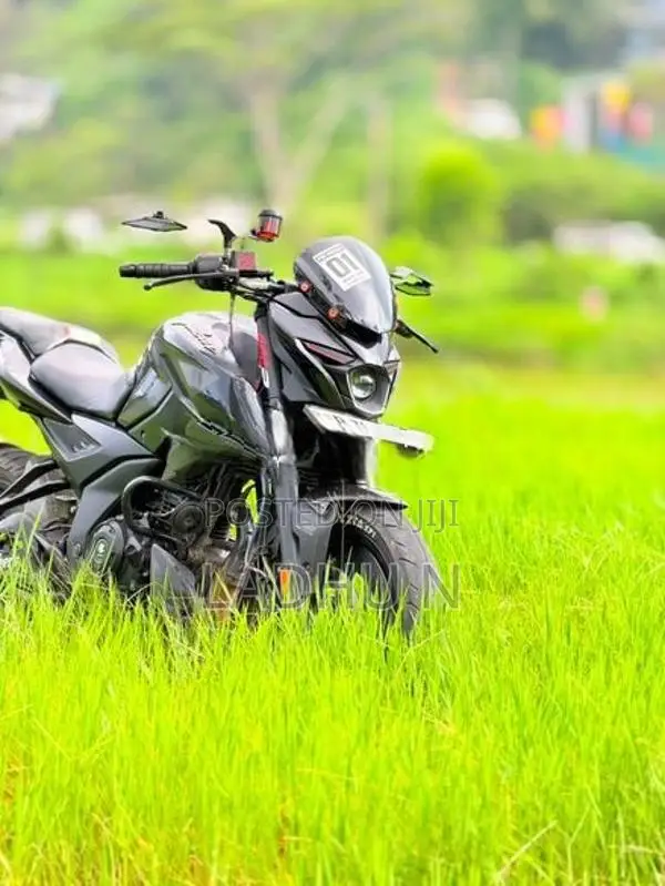 Bajaj Pulsar N160 2024