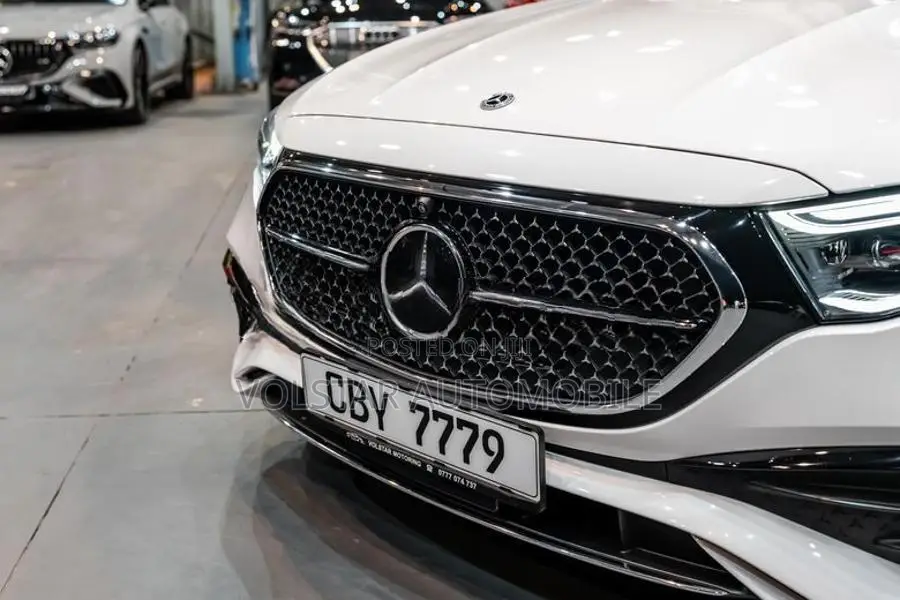 Mercedes Benz E200 2023