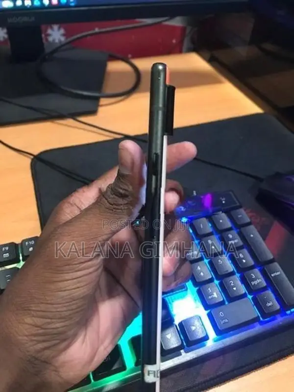 Google Pixel 6 (Used)