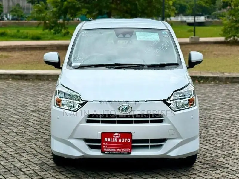 Daihatsu Mira G Grade 2026