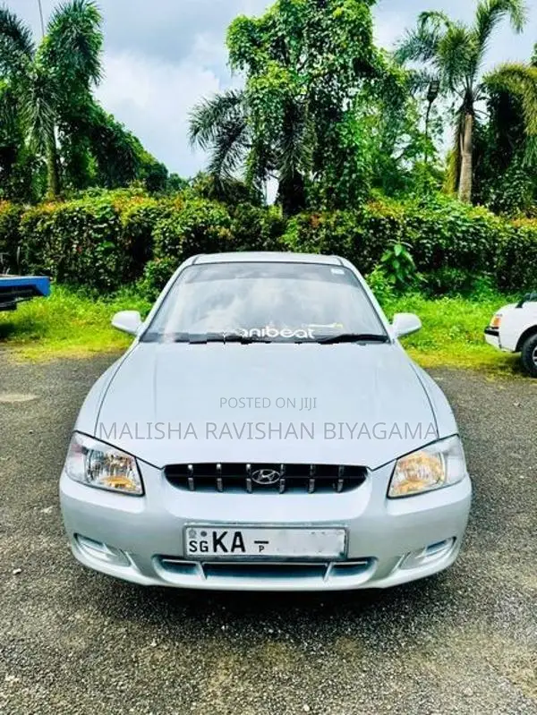 Hyundai Accent GL A 2001