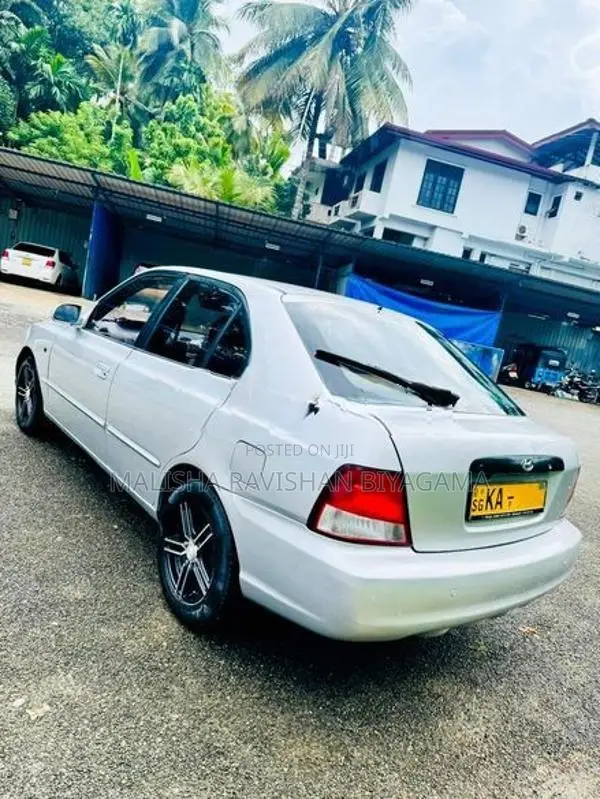 Hyundai Accent GL A 2001
