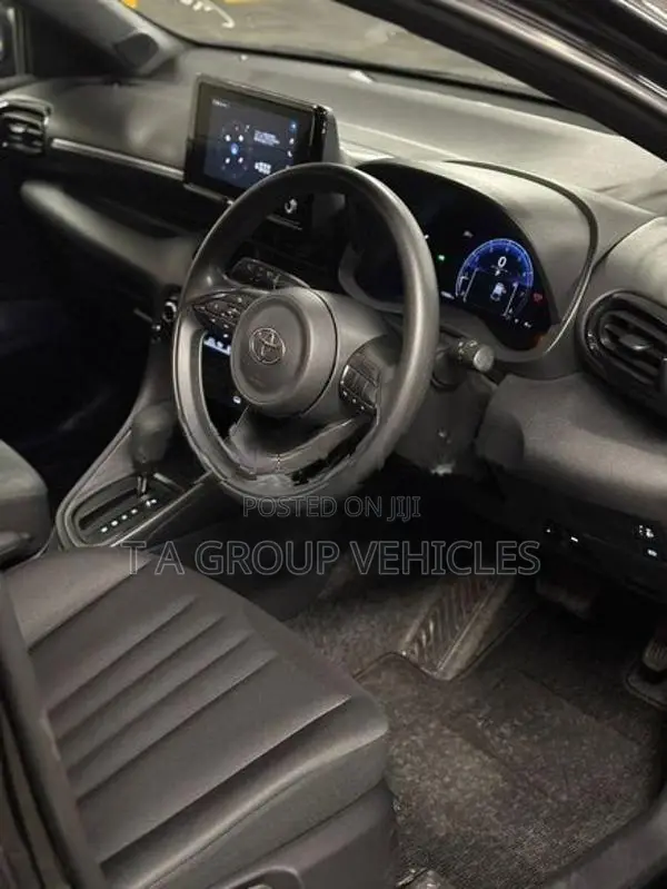 Toyota Yaris G LED Edition 2024