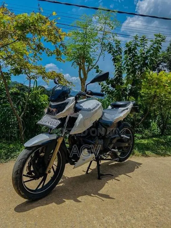 TVS Apache RTR 200 2017