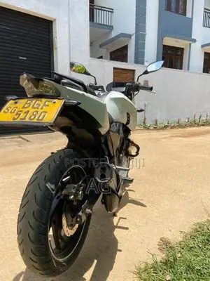 TVS Apache RTR 200 2017