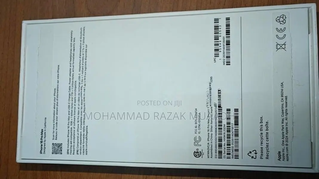 Apple iPhone 16 Pro Max Box